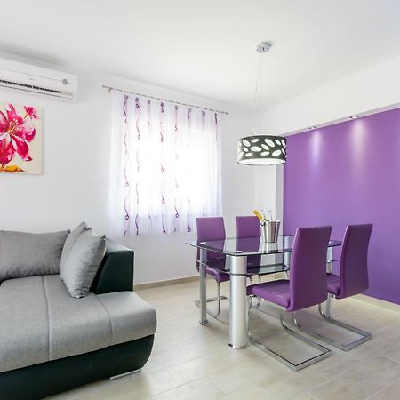 Villa Apartments Kordic Kaštela 部屋 写真