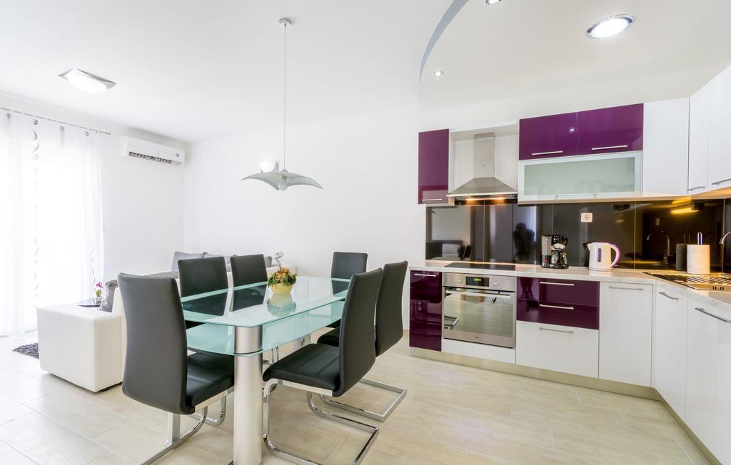 Villa Apartments Kordic Kaštela 部屋 写真